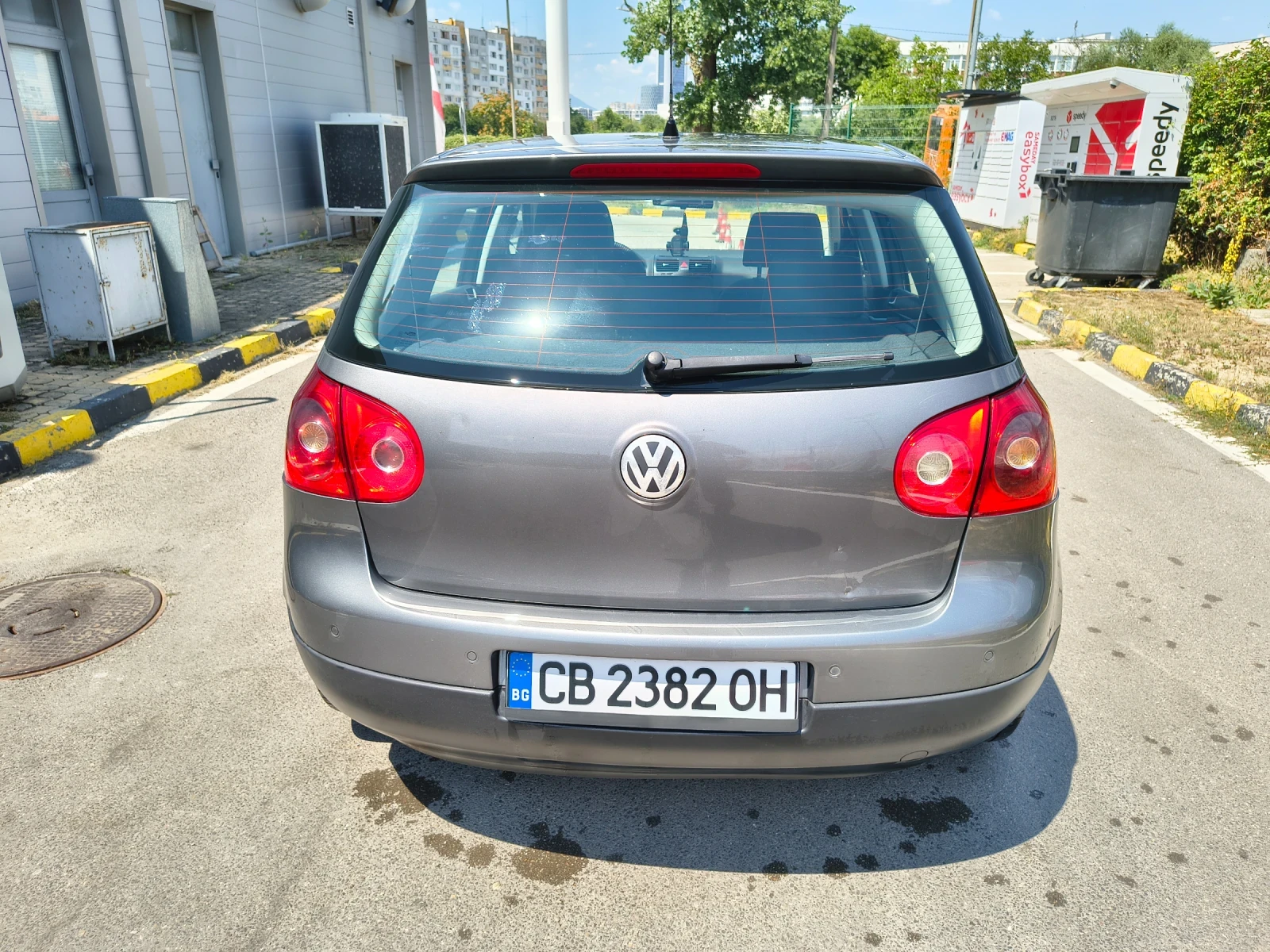 VW Golf 1.9 Tdi, снимка 4 - Автомобили и джипове - 55150592