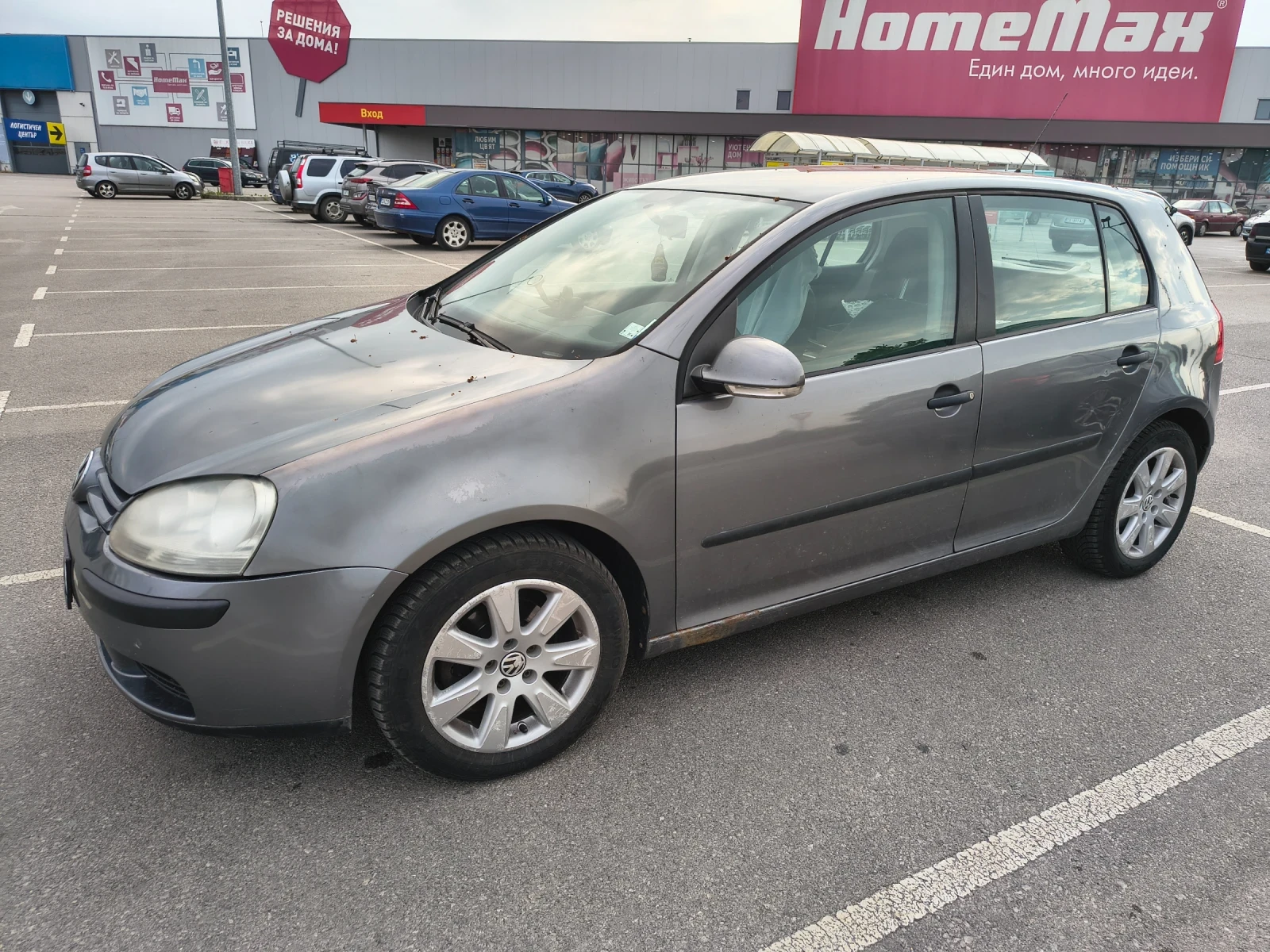 VW Golf 1.9 Tdi, снимка 3 - Автомобили и джипове - 55150592