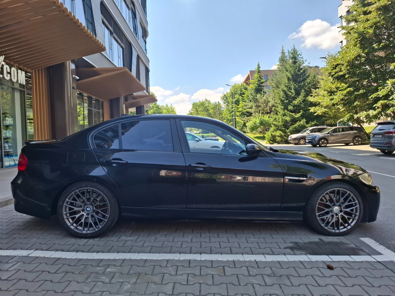 BMW 330 M3 визия / N52 / Перфектно състояние, снимка 4 - Автомобили и джипове - 55161120