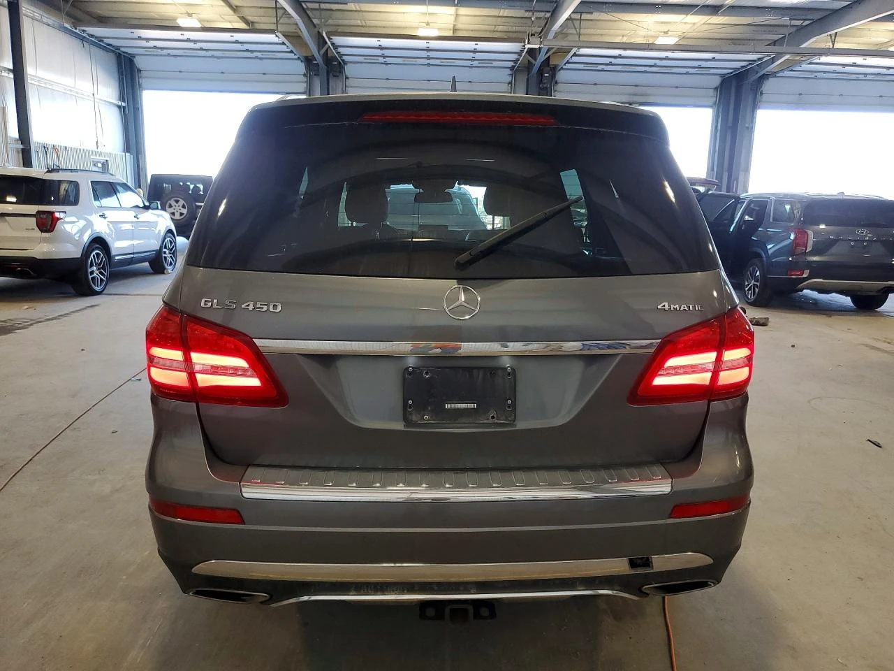 Mercedes-Benz GLS 450 4MATIC FULL/PANORAMA/360CAM, снимка 4 - Автомобили и джипове - 55198369