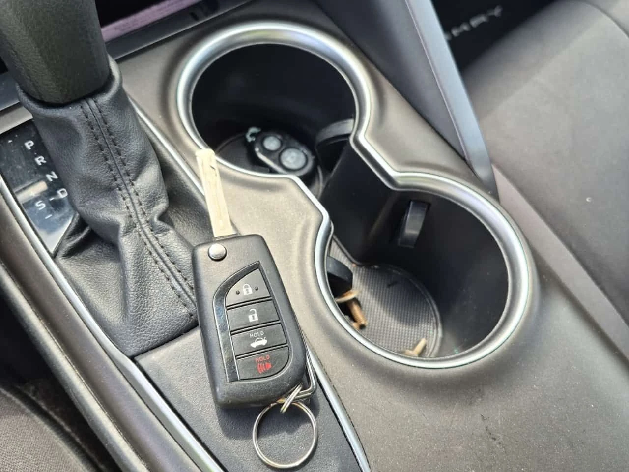Toyota Camry * LE * CARFAX * ����� �� ����������� | Mobile.bg � ����������� 10