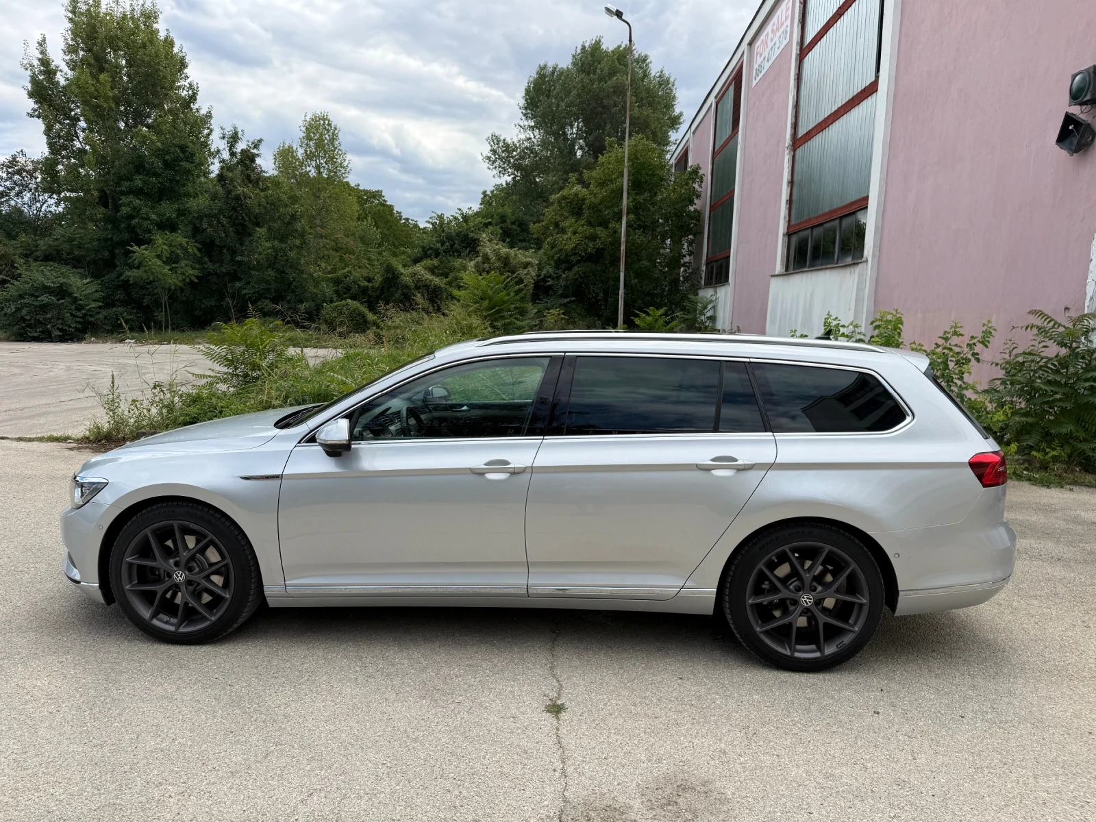 VW Passat 2.0TDI / DSG / 4 MOTION, снимка 2 - Автомобили и джипове - 55675291