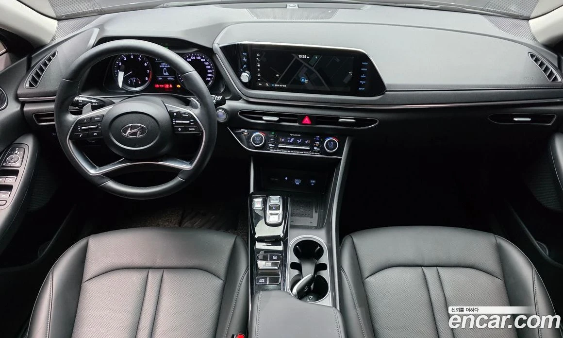 Hyundai Sonata 2.0 Premium, снимка 10 - Автомобили и джипове - 55676661