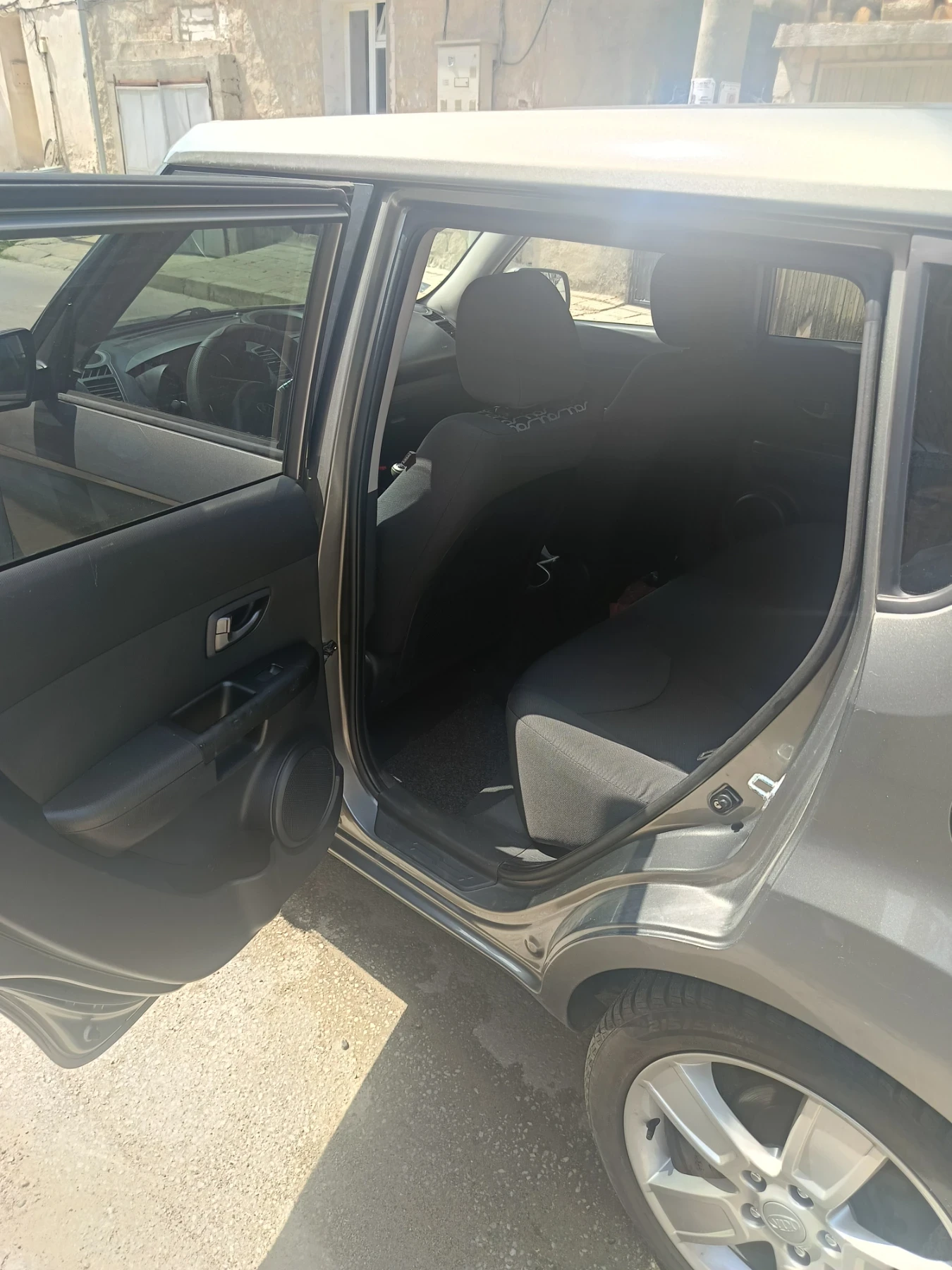Kia Soul, снимка 7 - Автомобили и джипове - 55853414