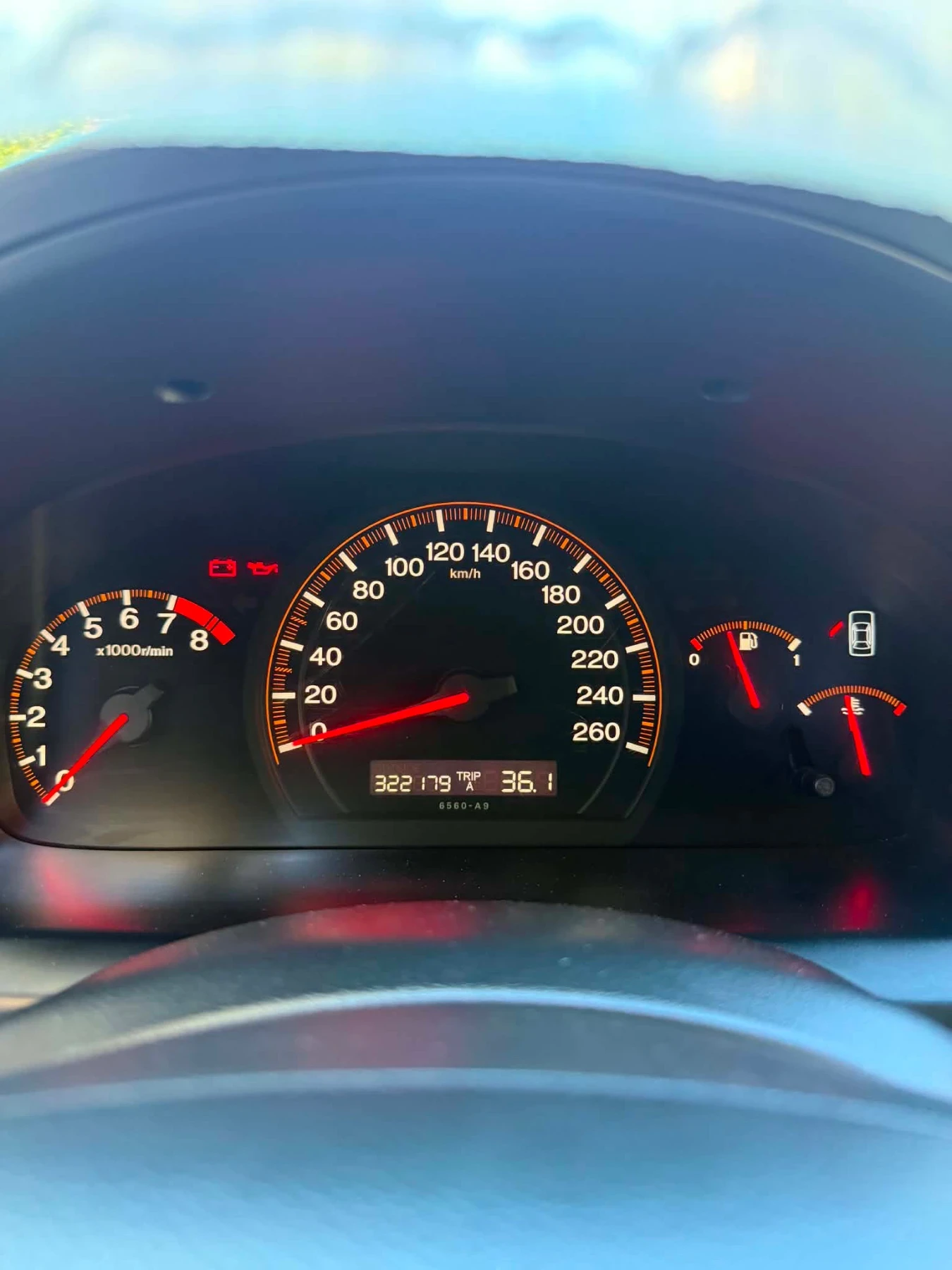 Honda Accord Швейцария 2.4 газ-бензин, снимка 13 - Автомобили и джипове - 56006874