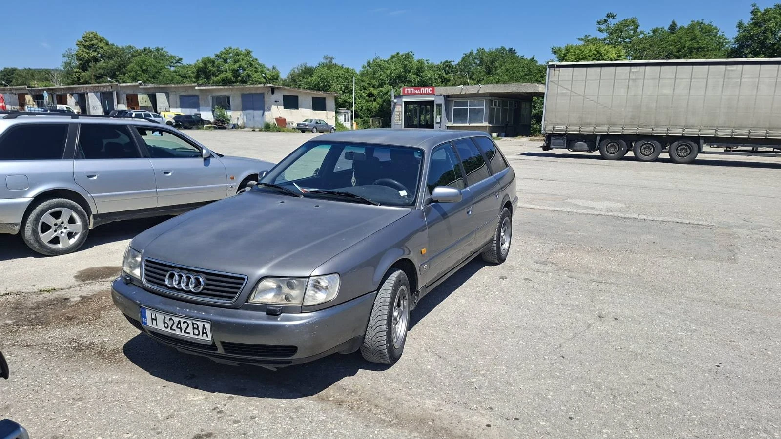Audi A6 2.5 TDI 6 скорости, снимка 10 - Автомобили и джипове - 56347980