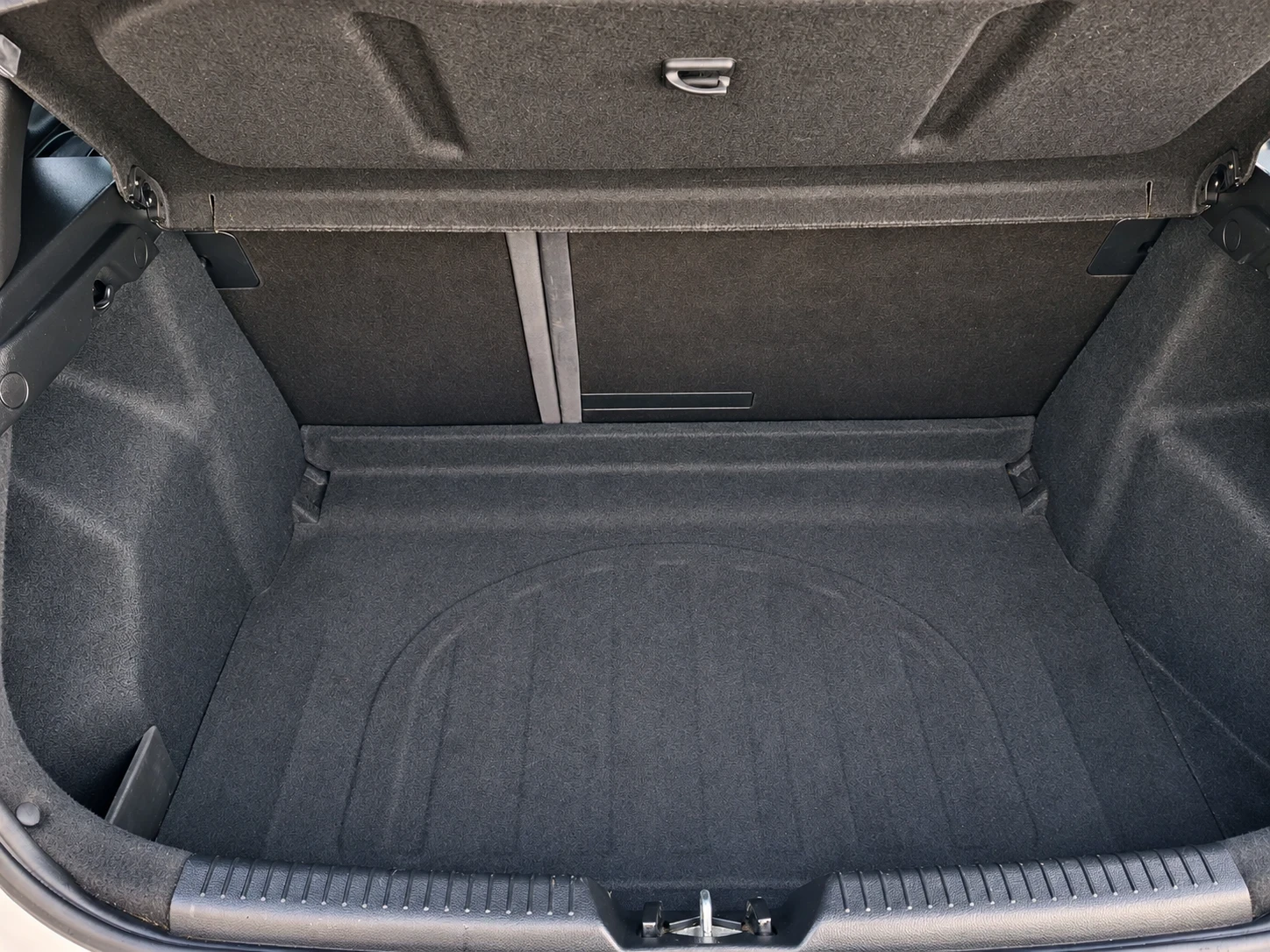 Hyundai I30 HYUNDAI i30 SPECIAL EDITION     4� �� 100�� | Mobile.bg � ����������� 13