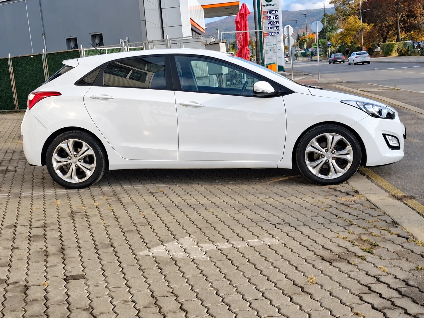 Hyundai I30 HYUNDAI i30 SPECIAL EDITION     4� �� 100�� | Mobile.bg � ����������� 8