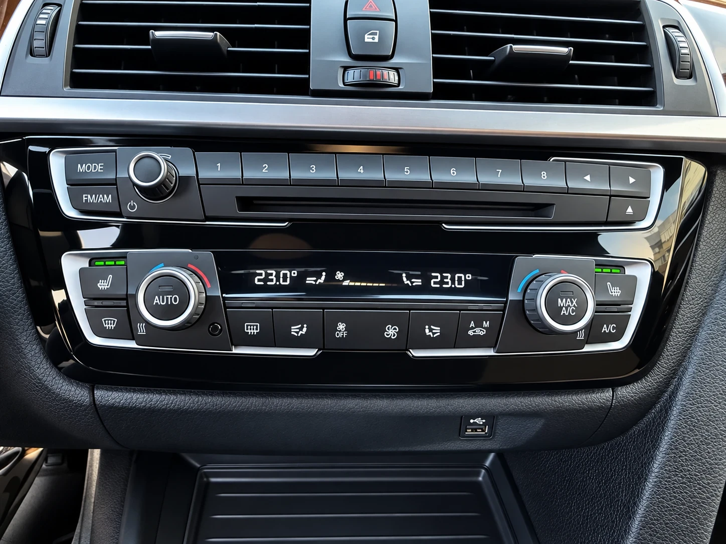 BMW 440 XI INDIVIDUAL , снимка 12 - Автомобили и джипове - 56543651