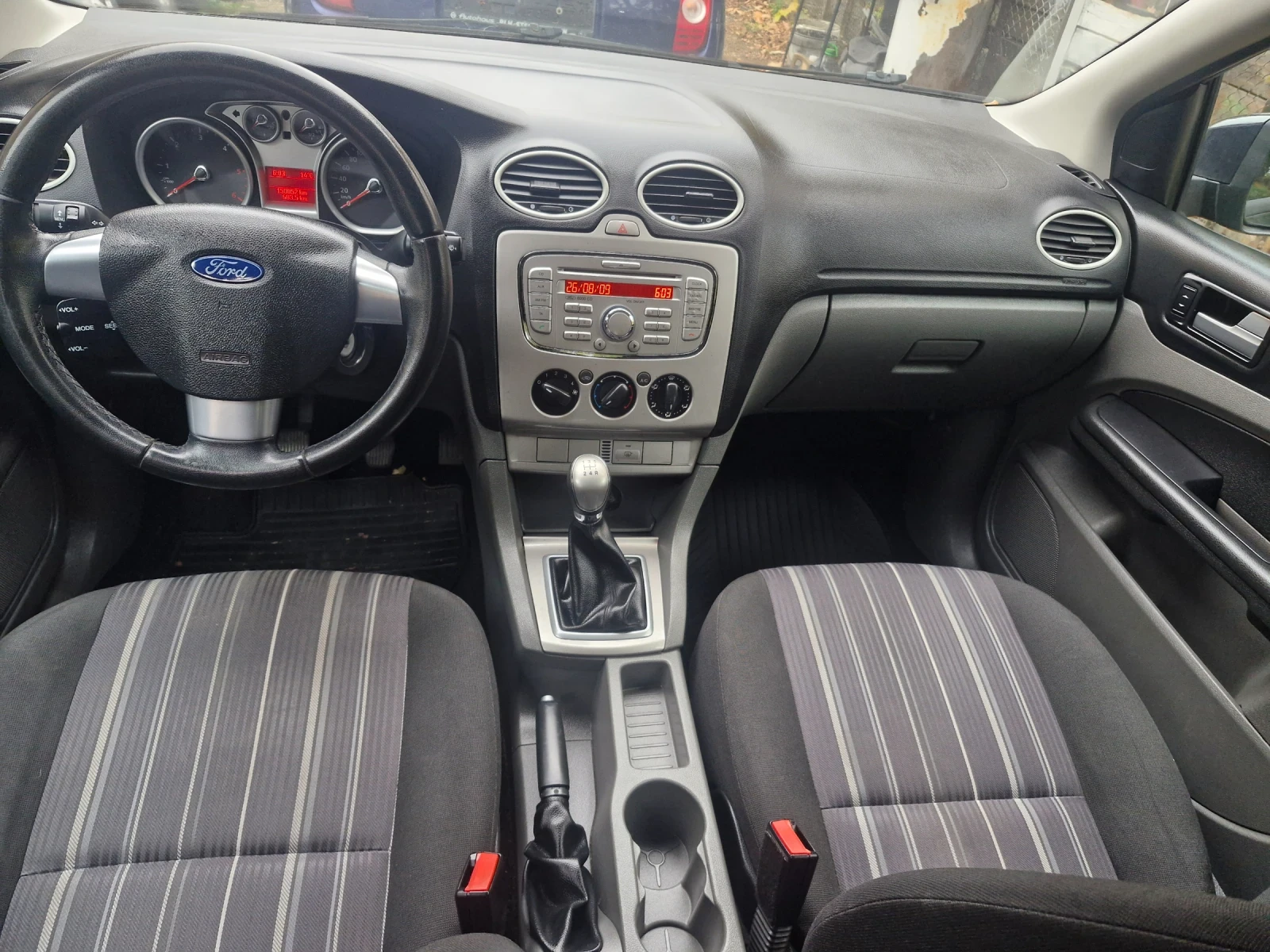 Ford Focus, снимка 8 - Автомобили и джипове - 56717350