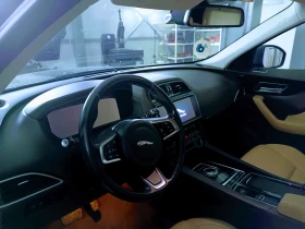 Jaguar F-PACE, снимка 3