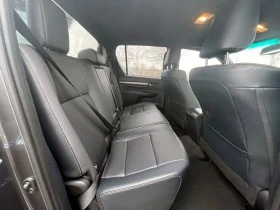 Toyota Hilux 2.8 4X4 Double Cab*INVINCIBLE*JBL*LED*ГАРАНЦИЯ, снимка 16