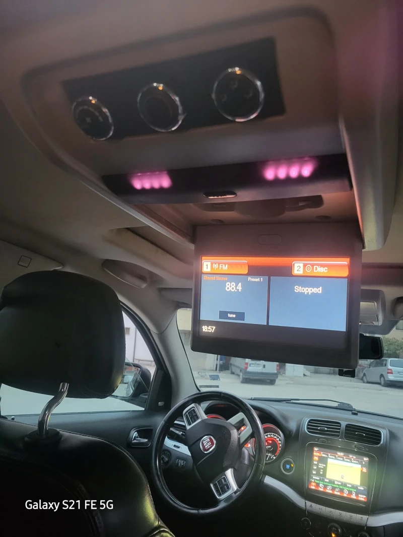 Fiat Freemont Multijet 2, снимка 10 - Автомобили и джипове - 52776345