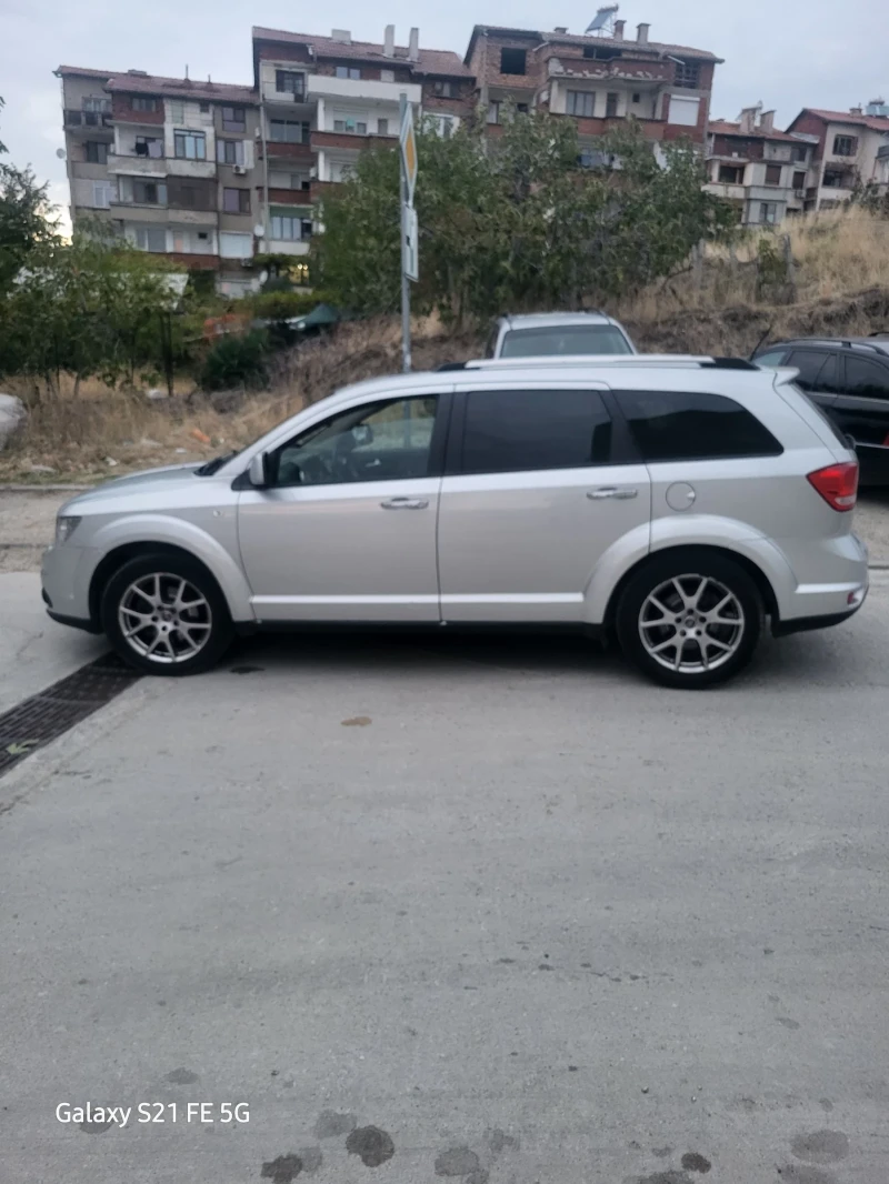 Fiat Freemont Multijet 2, снимка 7 - Автомобили и джипове - 52776345