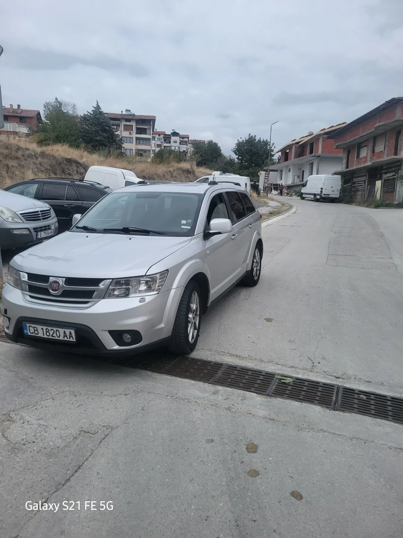 Fiat Freemont Multijet 2, снимка 5 - Автомобили и джипове - 52776345