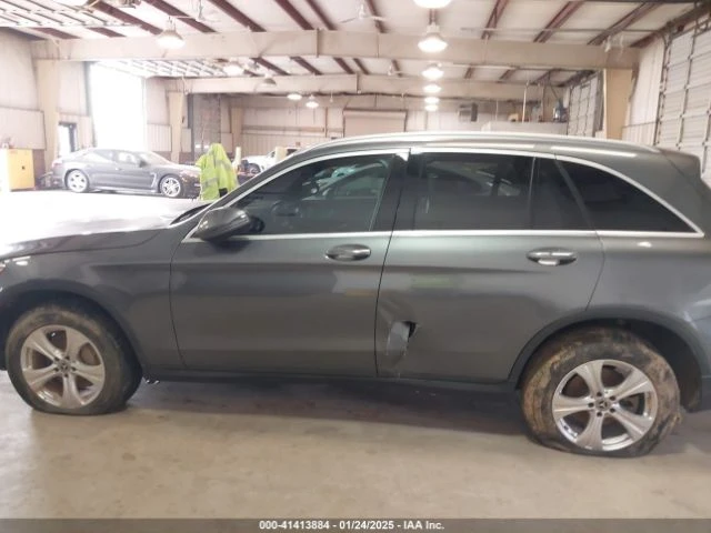 Mercedes-Benz GLC 300 2018 MERCEDES-BENZ GLC 300 4MATIC, снимка 6 - Автомобили и джипове - 49163364