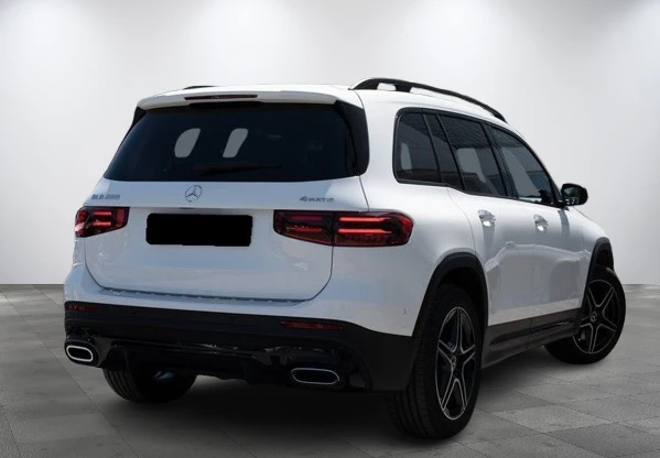 Mercedes-Benz GLB 220d 4Matic = AMG Line= Premium Гаранция - изображение 2