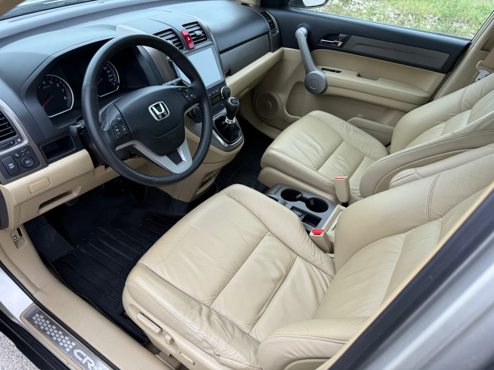 Honda Cr-v 2.0 i-VTEC / EXECUTIVE / KOJA / NAVI / 165 000km !, снимка 10 - Автомобили и джипове - 54477302