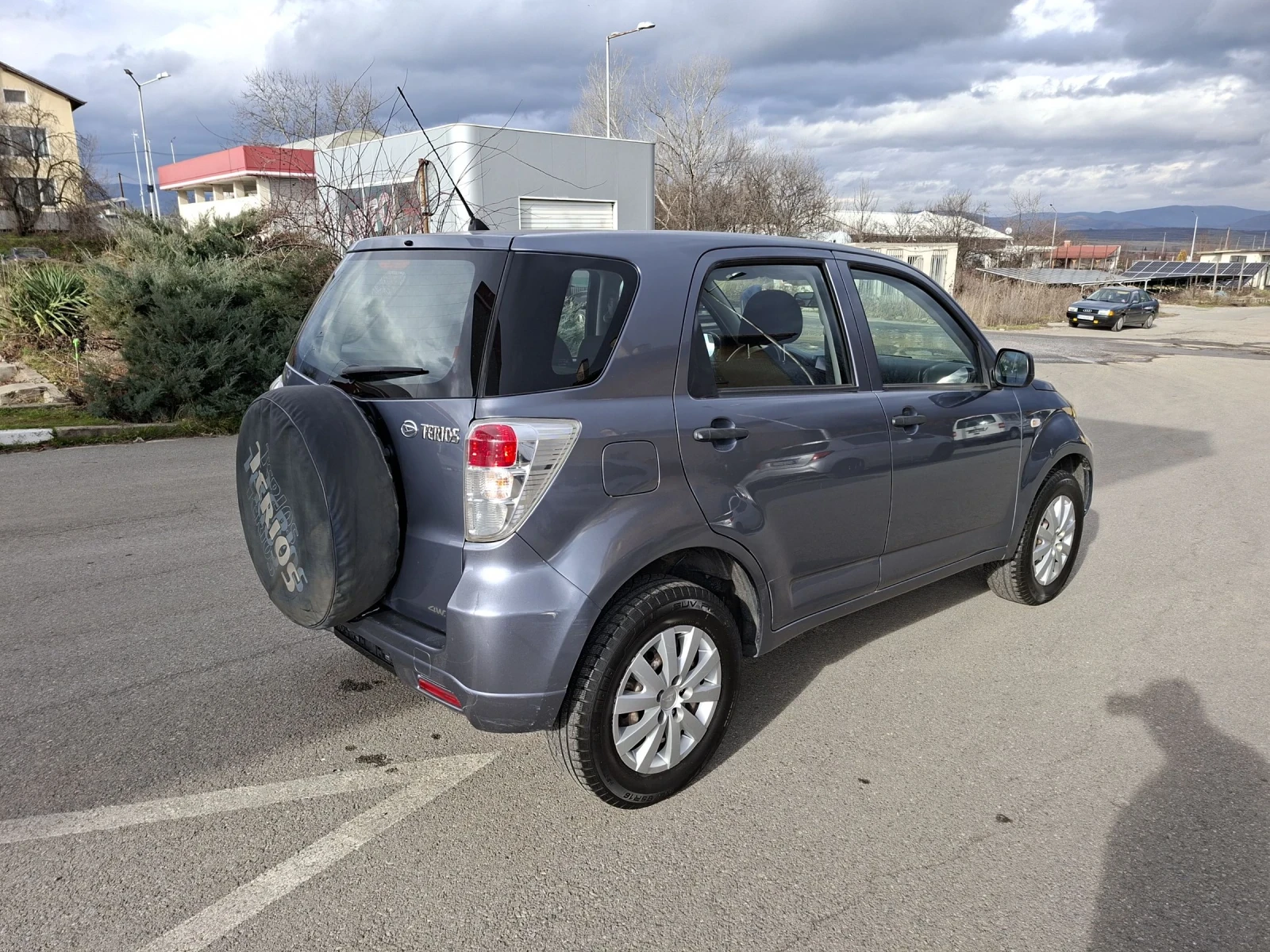 Daihatsu Terios 1.5 VVTI GAZ, снимка 5 - Автомобили и джипове - 55371415