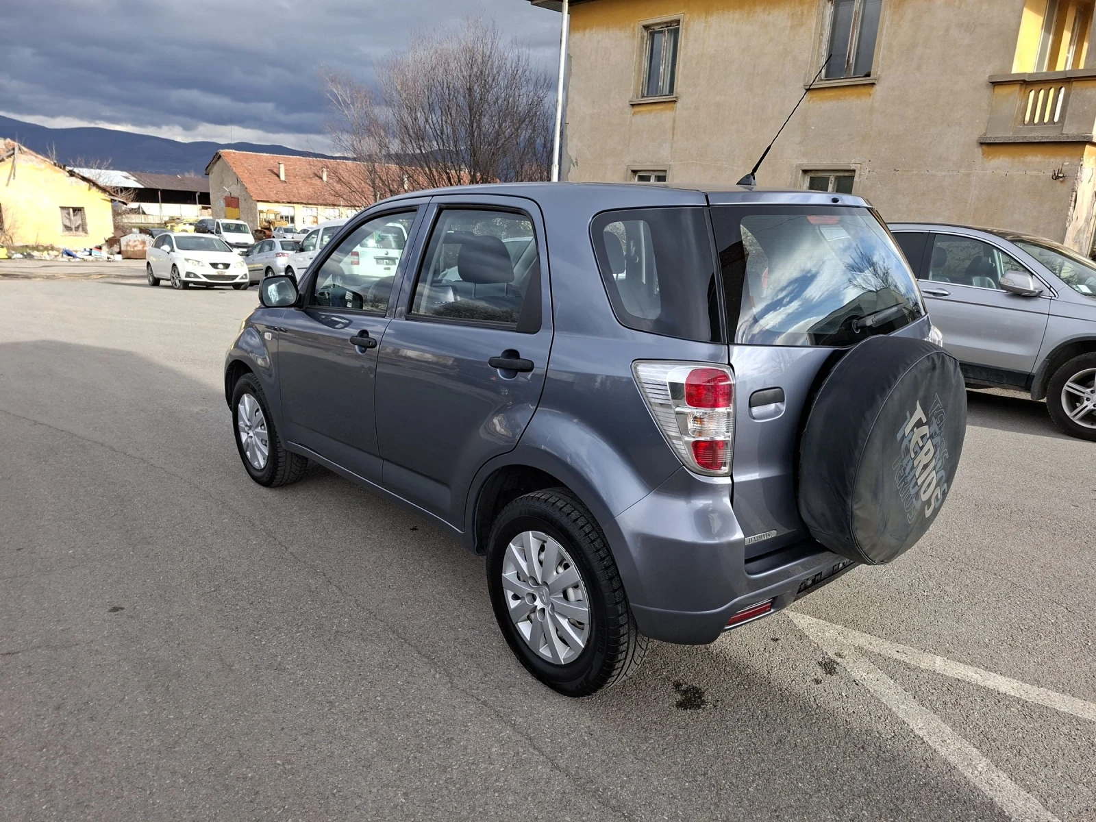 Daihatsu Terios 1.5 VVTI GAZ, снимка 7 - Автомобили и джипове - 55371415