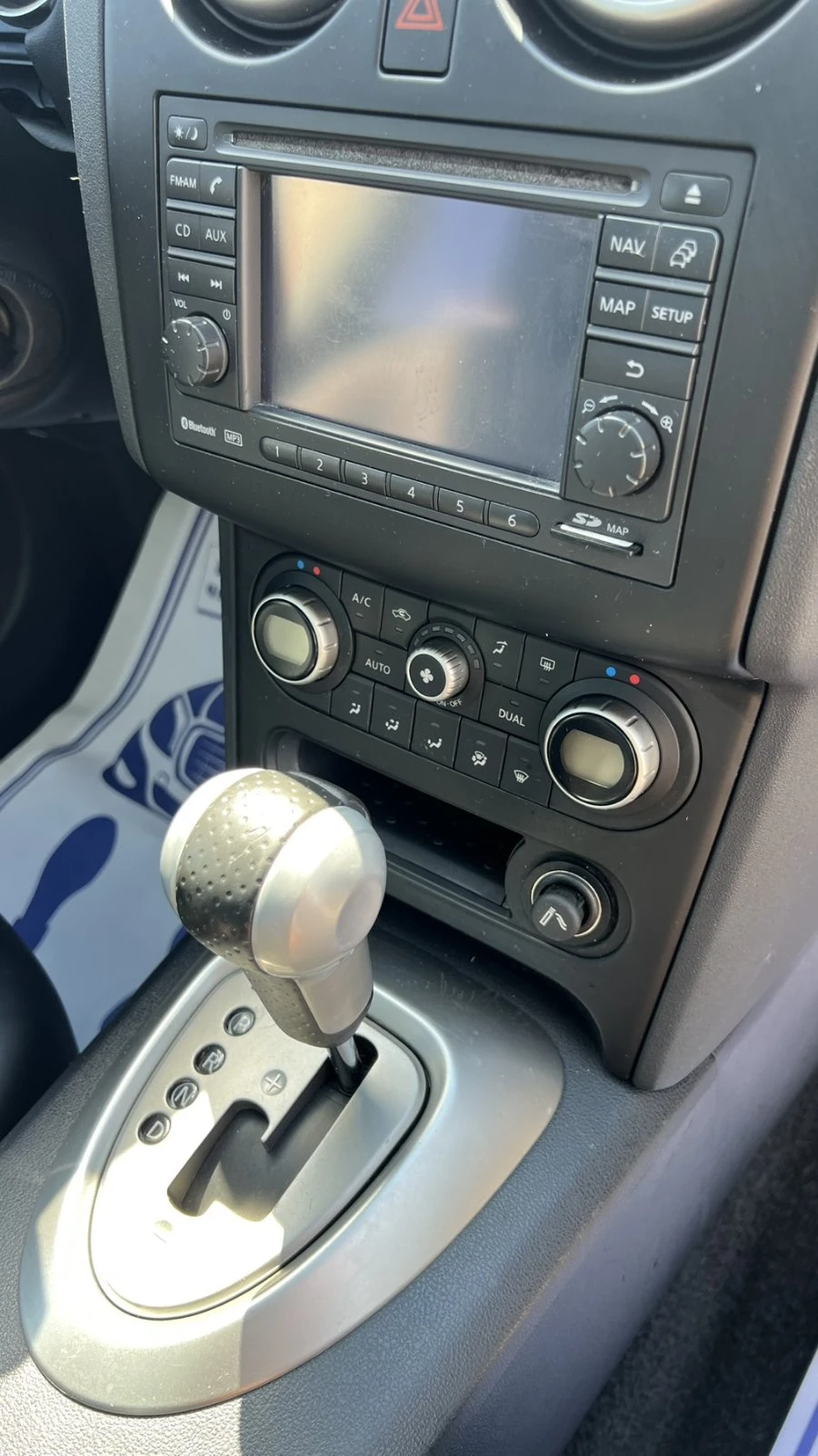 Nissan Qashqai 2.0DCI 4X4, снимка 8 - Автомобили и джипове - 55988853