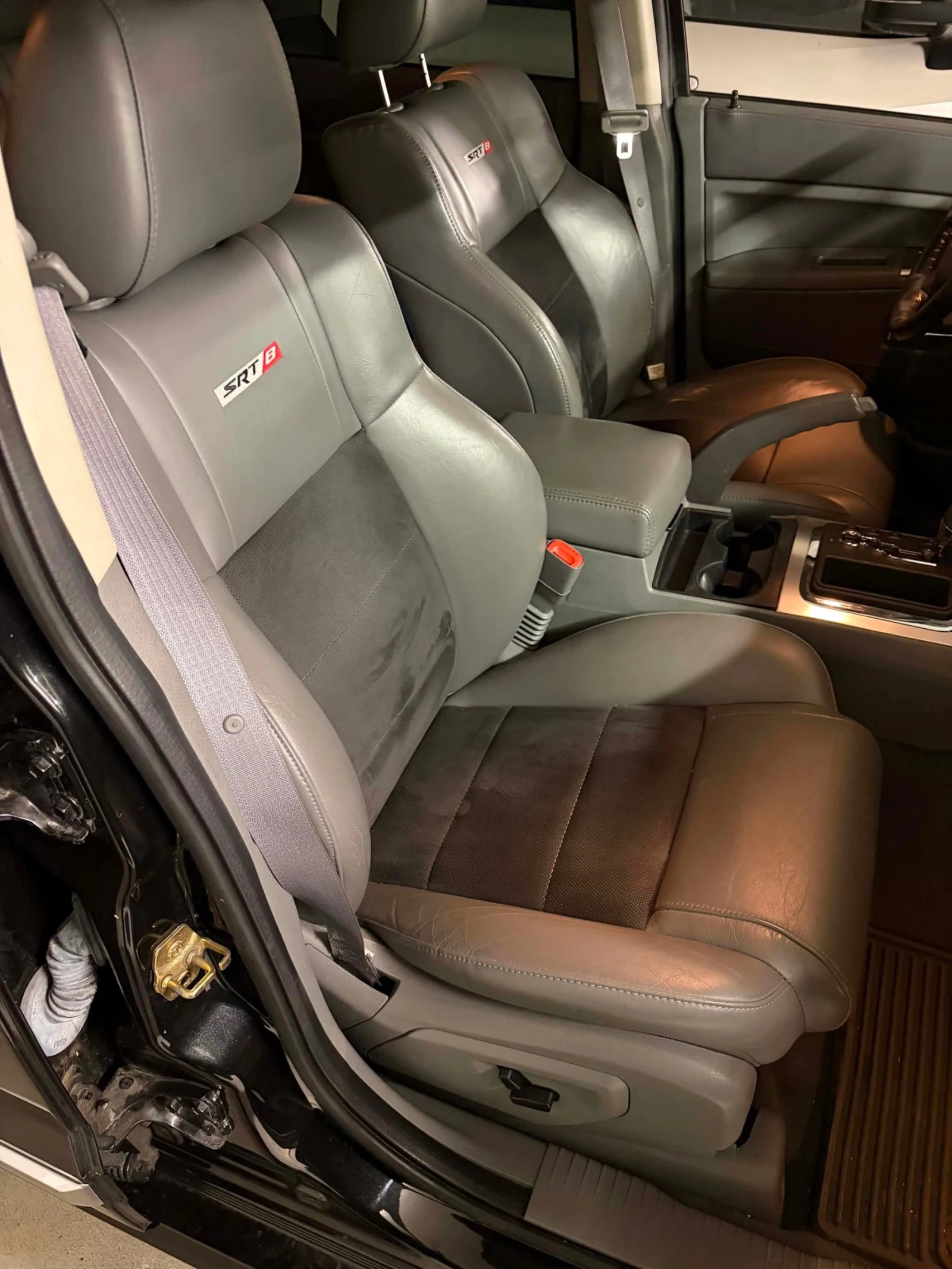 Jeep Grand cherokee 6.1НЕМI#426K.C#SRT8#УНИКАТ!, снимка 8 - Автомобили и джипове - 56071015