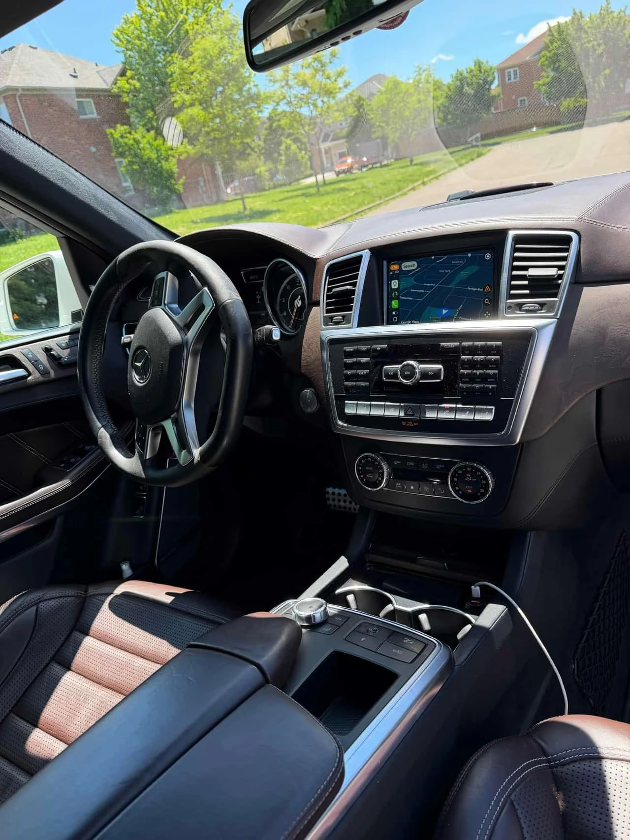 Mercedes-Benz GL 63 AMG * АВТОКРЕДИТ БЕЗ ПЪРВОНАЧАЛНА ВНОСКА* , снимка 9 - Автомобили и джипове - 56230457