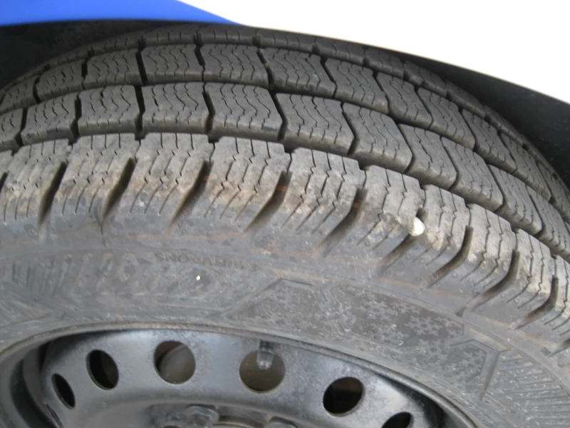 Opel Vivaro, снимка 9 - Бусове и автобуси - 50444760