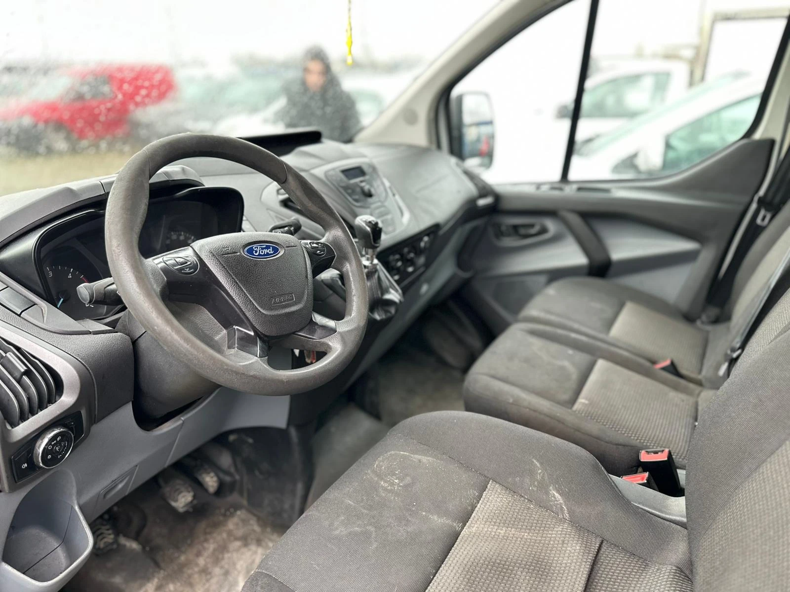 Ford Transit / 2.0D / 105 / 8+ 1 / ВЪРТИ НО НЕ ПАЛИ /  - изображение 9