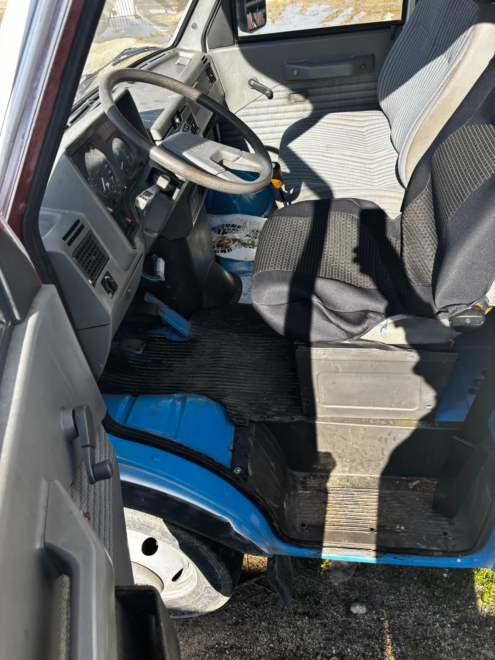 Iveco 3512 Животновоз, снимка 5 - Бусове и автобуси - 54113876