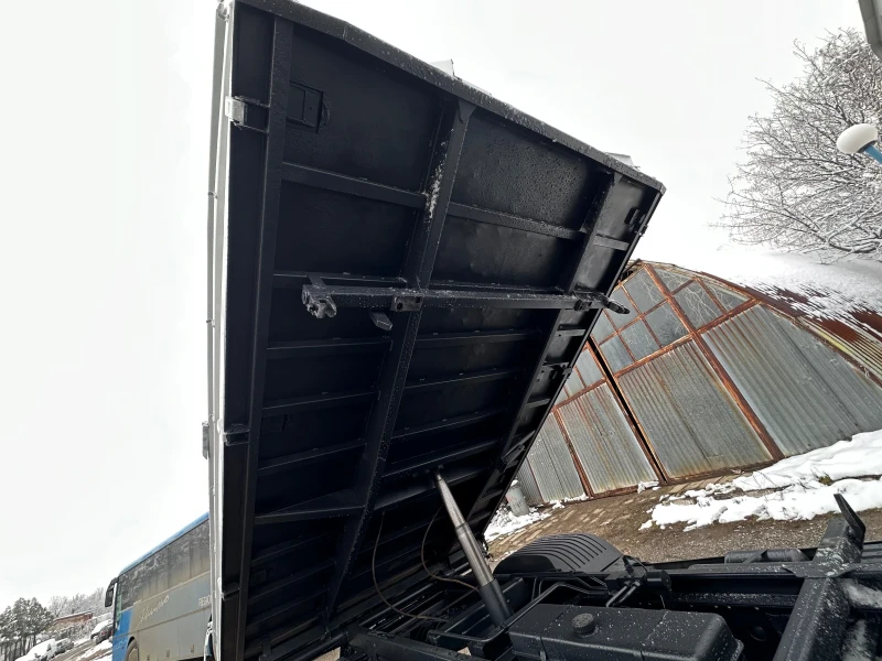 Mercedes-Benz Atego 815* Тристранен самосвал* 4м.* Топ състояние, снимка 9 - Камиони - 53342184