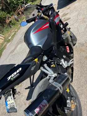 Suzuki Gsxr K4-5 750, снимка 7