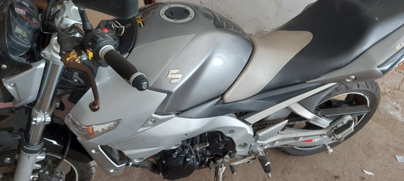 Suzuki Gsr 600, снимка 2 - Мотоциклети и мототехника - 45687566