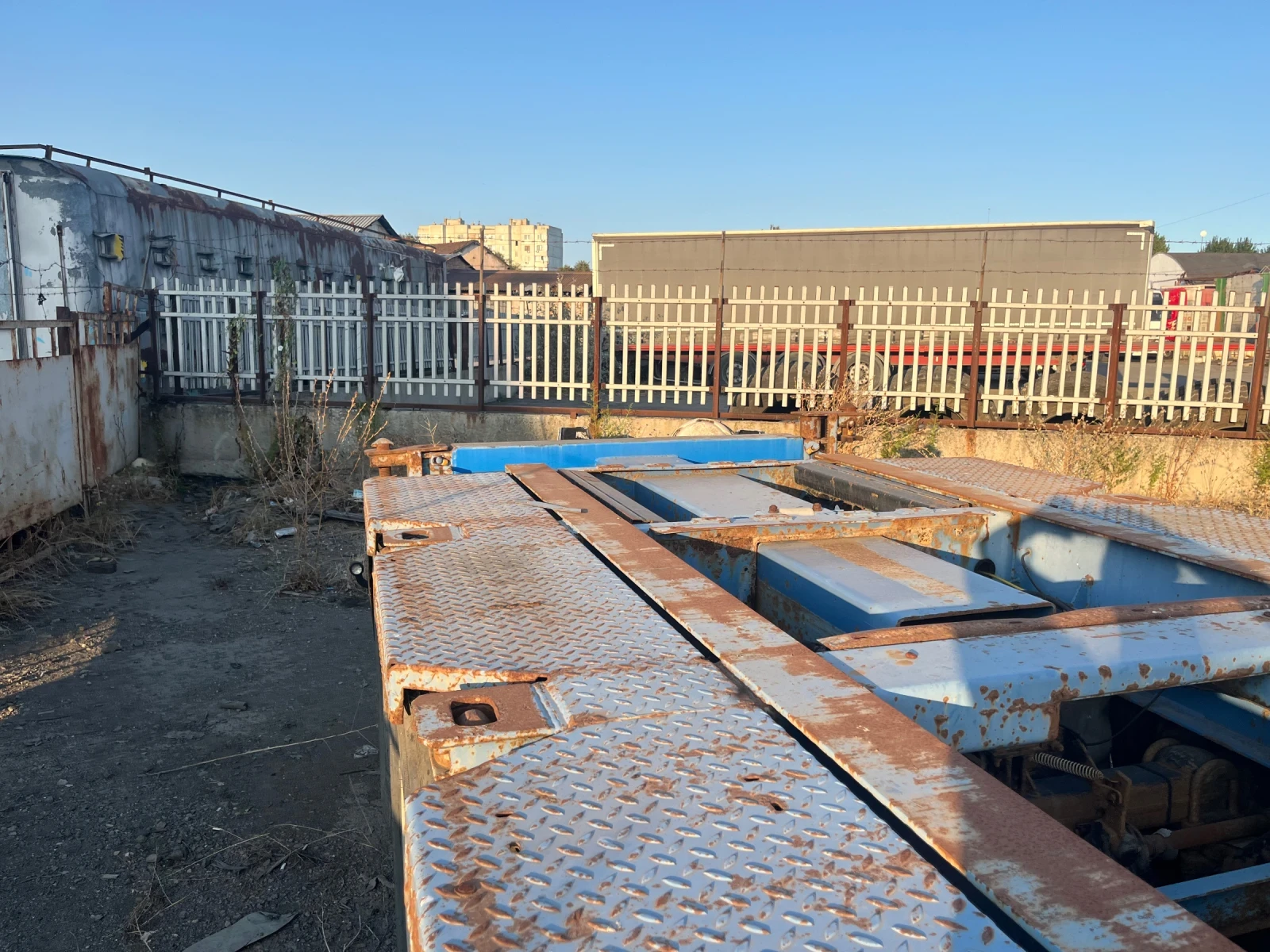 Полуремарке Krone Контейнерувоз, снимка 7 - Ремаркета - 56086362