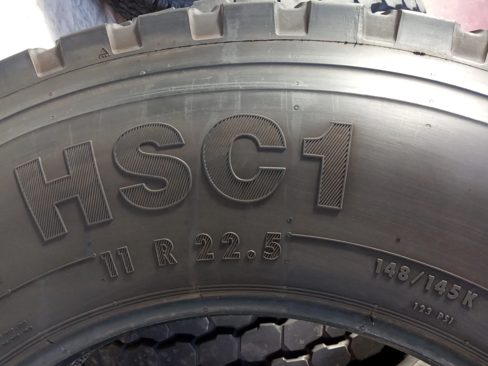 ���� 275/80R22.5 | Mobile.bg � ����������� 9