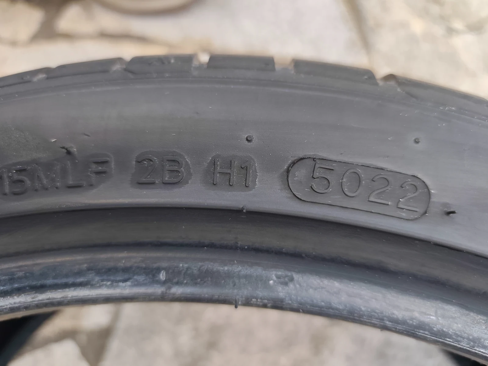 Гуми Летни 245/35R18, снимка 4 - Гуми и джанти - 53974779