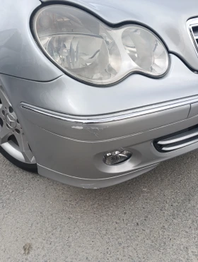 Mercedes-Benz C 220 220, снимка 9