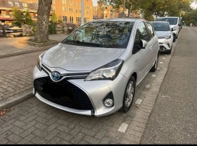 Toyota Yaris 1.3 бензин 1