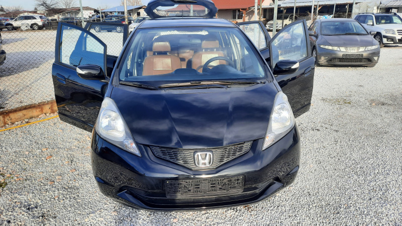 Honda Jazz 1.4, снимка 15 - Автомобили и джипове - 43996555