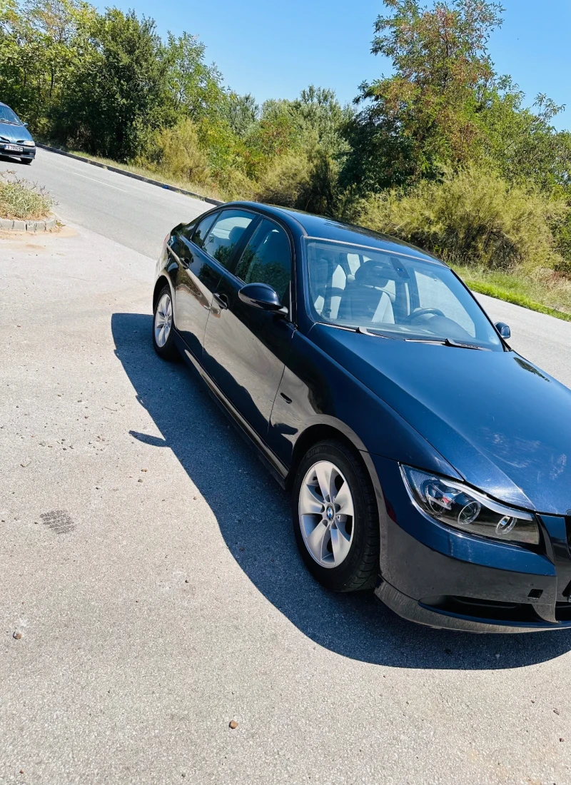 BMW 320 2.0i, снимка 3 - Автомобили и джипове - 47366809