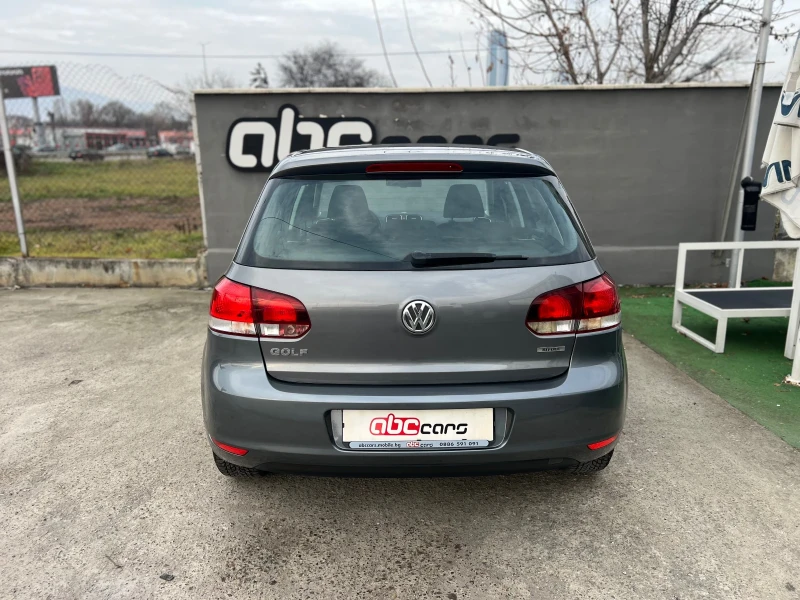 VW Golf 1.6i BiFuel, снимка 6 - Автомобили и джипове - 48343169