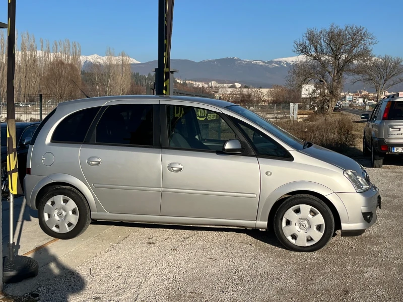 Opel Meriva 1.7 CDTI 101 , снимка 7 - Автомобили и джипове - 48422338