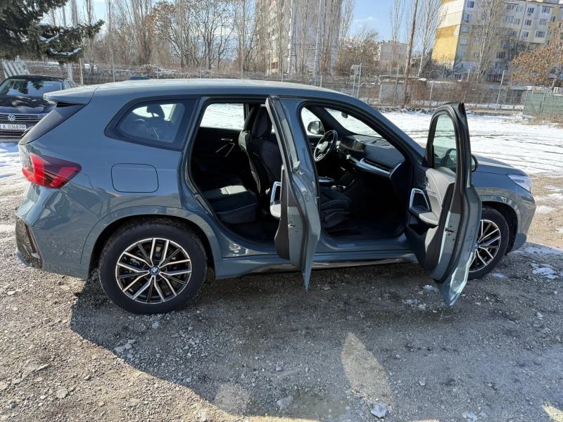 BMW iX1 xDrive 30 M Sport, снимка 5 - Автомобили и джипове - 49224063