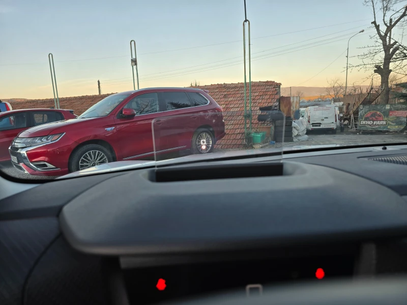 Citroen C4 1.2 SHiNE= 53000km. Led, Navi, Full, снимка 13 - Автомобили и джипове - 49274004