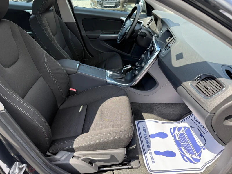 Volvo V60 (KATO НОВА), снимка 14 - Автомобили и джипове - 49506725