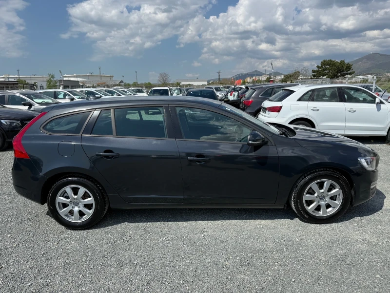 Volvo V60 (KATO НОВА), снимка 4 - Автомобили и джипове - 49506725