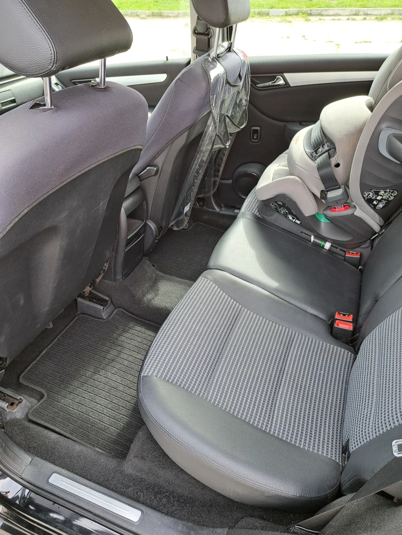 Mercedes-Benz B 200, снимка 15 - Автомобили и джипове - 51861319