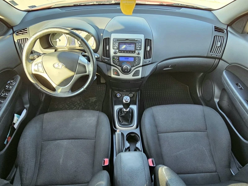 Hyundai I30, снимка 11 - Автомобили и джипове - 52538893