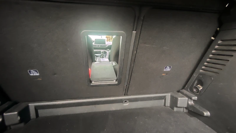 Peugeot 3008, снимка 8 - Автомобили и джипове - 52664410