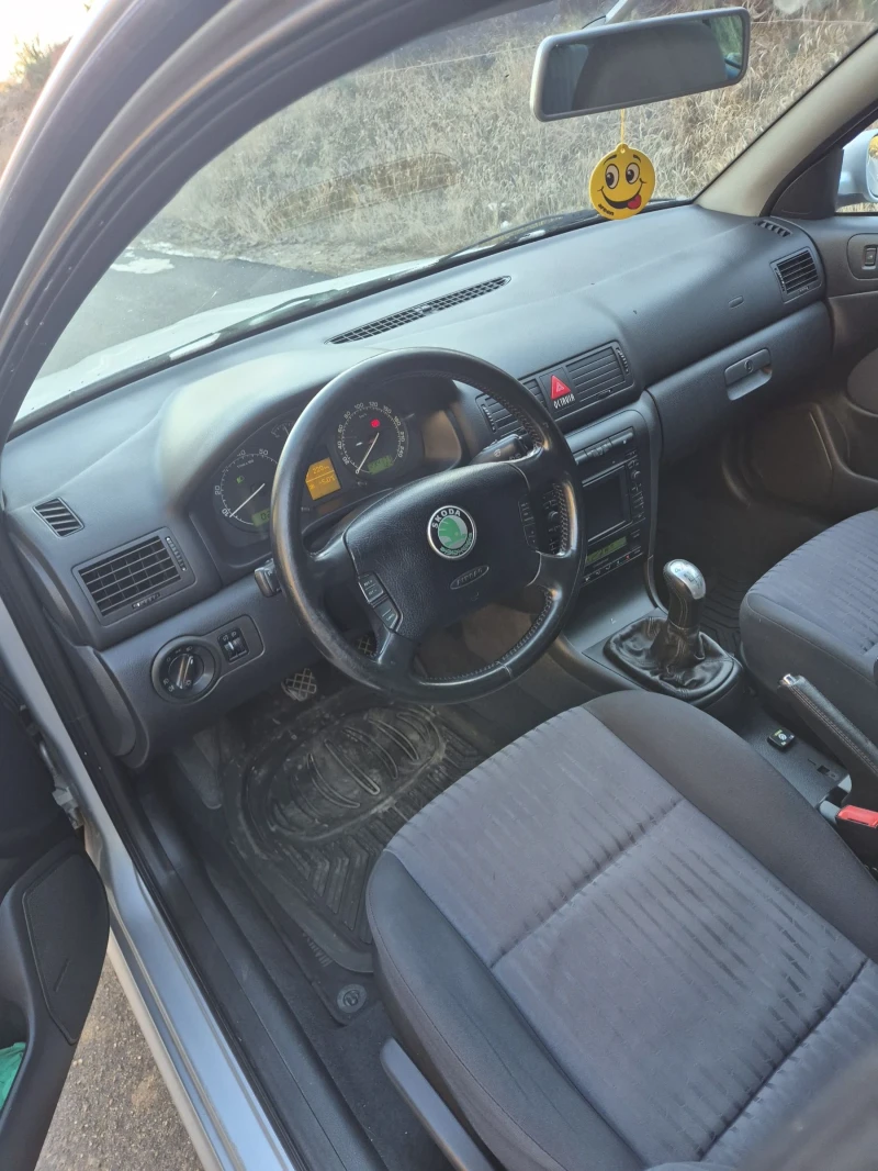 Skoda Octavia 1.8 T.  4 x 4, снимка 8 - Автомобили и джипове - 52945390